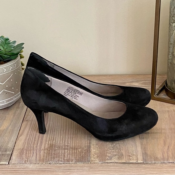 Rockport Black Suede Adidas Adriprene Heels - Picture 2 of 11